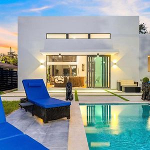 Frenchie Luxury Design District Estate Vila Miami Exterior photo