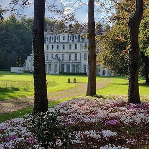 Les Ecuries du Château de Brumare Acomodação com café da manhã Brestot Exterior photo