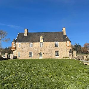 La Grande Rocque Vila Airel Exterior photo