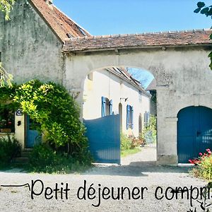 Chambres d'Hôtes des Grands Prés Argentan Exterior photo