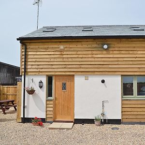 The Hayloft - 28836 Vila Royal Wootton Bassett Exterior photo