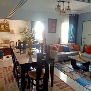 فاكانزا شقة فندقية مفروشة- Vacanze Apartamento Al Fayyūm Exterior photo