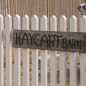 Haycart Barn Vila Long Stratton Exterior photo