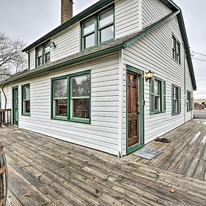 Pet-Friendly Bartlett Farmhouse With Deck! Vila Exterior photo