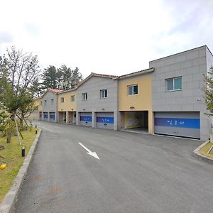 Jeju Irrua Hotel Exterior photo