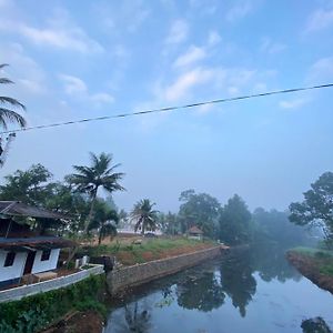 Alappattu Meadows Apartamento Kottayam Exterior photo