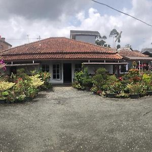 Villa Situ Citiwu Ciwidey Exterior photo