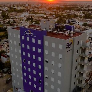 Sleep Inn Leon Antares Exterior photo