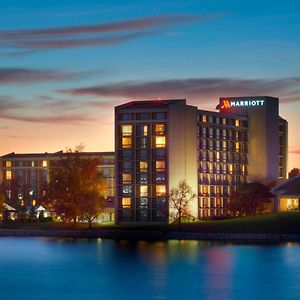 Kansas City Airport Marriott Exterior photo