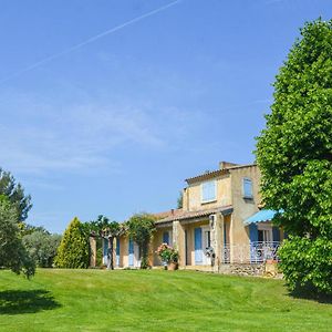 Nice Home In Lançon-Provence Exterior photo