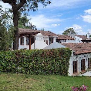 Amplia casa Antigua Guatemala con pérgola y jardín Vila Exterior photo