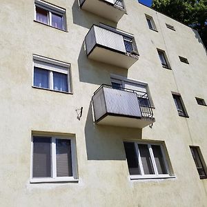 Kislakas Esztergomban Apartamento Exterior photo