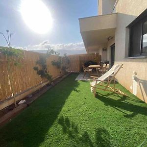 Garden North With Built In Bbq Apartamento Qiryat Shemona Exterior photo
