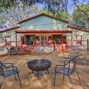 Cabin In Helotes Hill Country About 9 Mi To Old Town! Vila Exterior photo