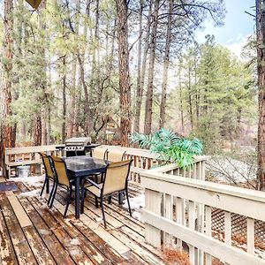 Pet-Friendly Pine Cabin With Fire Pit 2 Mi To Trail Vila Exterior photo