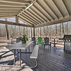 Broken Bow Getaway Covered Deck, Grill And Fire Pit Vila Exterior photo