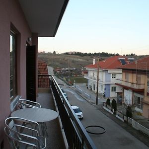 Το Σπιτικό Της Μαρίας Apartamento Maniákoi Exterior photo