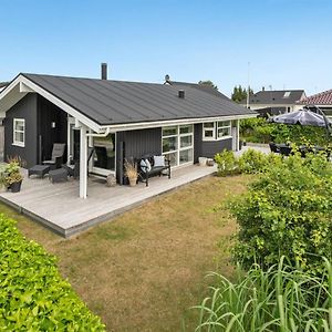 Holiday Home Sjarlotte - 100M From The Sea In Se Jutland By Interhome Børkop Exterior photo