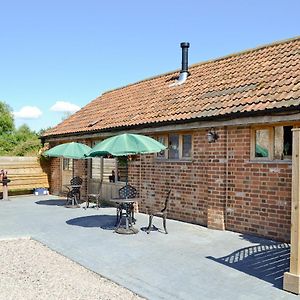 The Parlour Vila Arlingham Exterior photo