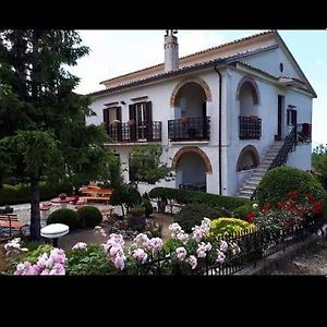 Casa Nel Verde !!! Falconara Albanese Exterior photo