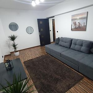 Apartament Exclusive Targu Ocna Apartamento Exterior photo