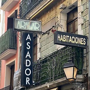 Hostal Restaurante Pamplona Exterior photo