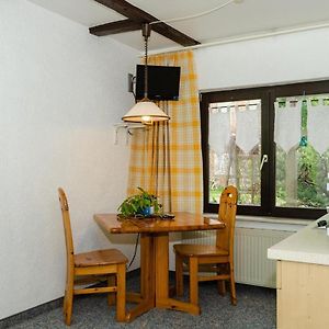 2-Personenappartement-In-Schaprode-Auf-Ruegen-Zi1 Exterior photo