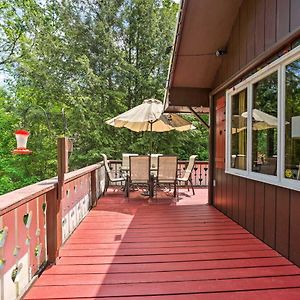 Vibrant Putney Cabin With Fire Pit Hike And Ski! Vila Exterior photo