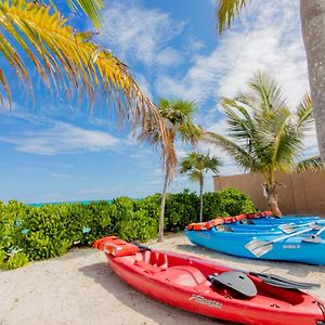 Golden Pelican Villa- 5 Bdr Beachfront Home In North Caicos, Turks & Caicos NCA Exterior photo