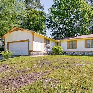 Fayetteville Vacation Rental With Yard! Fort Bragg Exterior photo