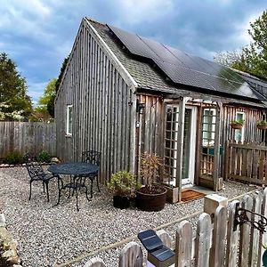 Courtyard Bothy Vila Grantown-on-Spey Exterior photo