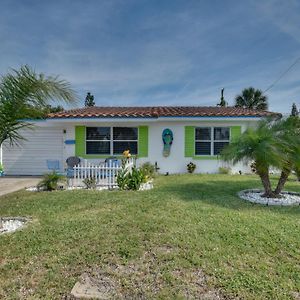 Pet-Friendly Ormond Beach Home With Fire Pit! Exterior photo