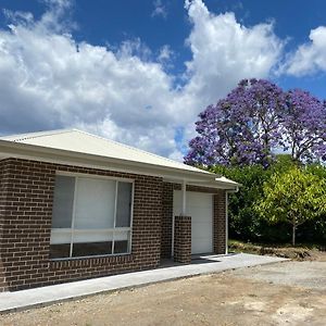 Farm Stay At Camellia Cottage Pet Friendly Picton Exterior photo