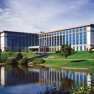 Milwaukee Marriott West Hotel Waukesha Exterior photo