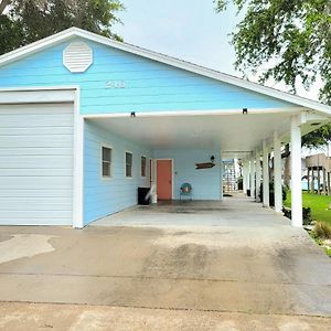 Starboard Stunner A Vila Rockport Exterior photo