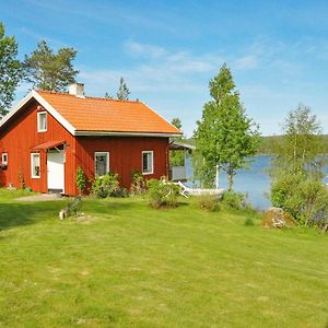 Cozy Home In Motfors With Lake View Åmotsfors Exterior photo