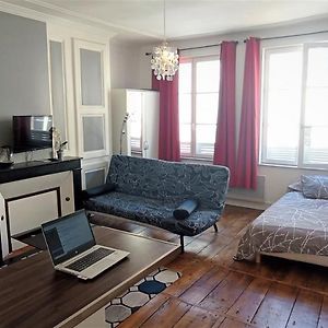 Studio Cosy Dans Le Centre De Limoges Apartamento Exterior photo