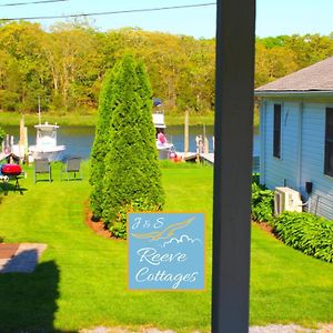 Waterfront Cottage 4 Riverhead Exterior photo