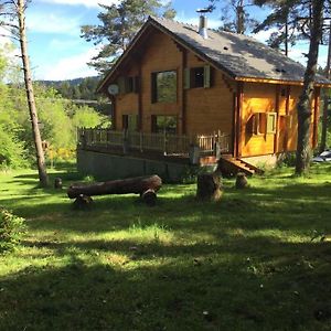 Chalet Le Brame En Cevennes Vila Saint-Sauveur-Camprieu Exterior photo