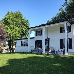 1908 Modern Farmhouse On Large Private Treed Lot Vila Shawnee Exterior photo