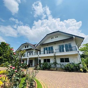 Pj Guest House Chiang Rai Exterior photo