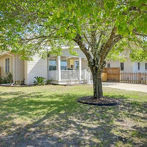 Lovely Morehead City Home With Fire Pit And Gas Grill Exterior photo