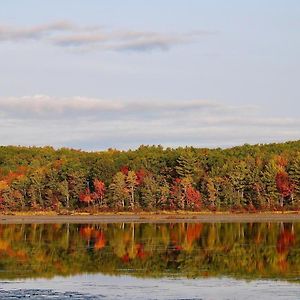 Perfect Cozy Lake Retreat - Central New Hampshire Gilmanton Exterior photo