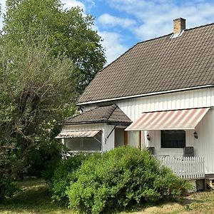 Oslo House, Nedre Kjellerstuvei, First Floor, Twin Room Lillestrøm Exterior photo