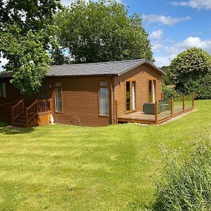 Gorstage Meadows Luxury 2 Bedroom Lodge In Rural Cheshire Hartford  Exterior photo