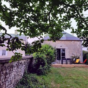 Le Pavillon Du Manoir De Conjon Vila Crouay Exterior photo