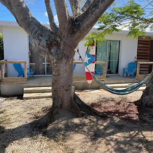 Las Olas Beach Apartments Arecibo Exterior photo