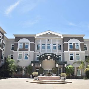 Holiday Inn Express Windsor Sonoma Wine Country, An Ihg Hotel Exterior photo