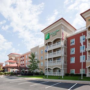 Holiday Inn Hotel & Suites Maple Grove Northwest Minneapolis-Arbor Lakes, An Ihg Hotel Exterior photo