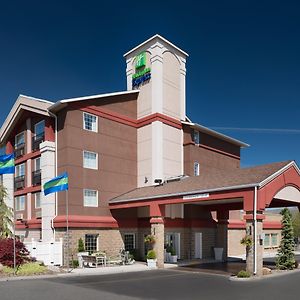 Holiday Inn Express Wenatchee, An Ihg Hotel Exterior photo